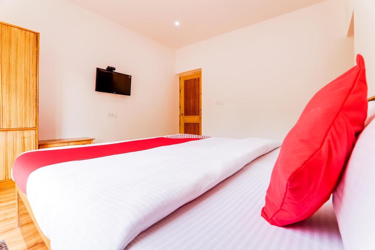 Oyo 72466 Hotel Yuvraj Shivpurī Екстериор снимка