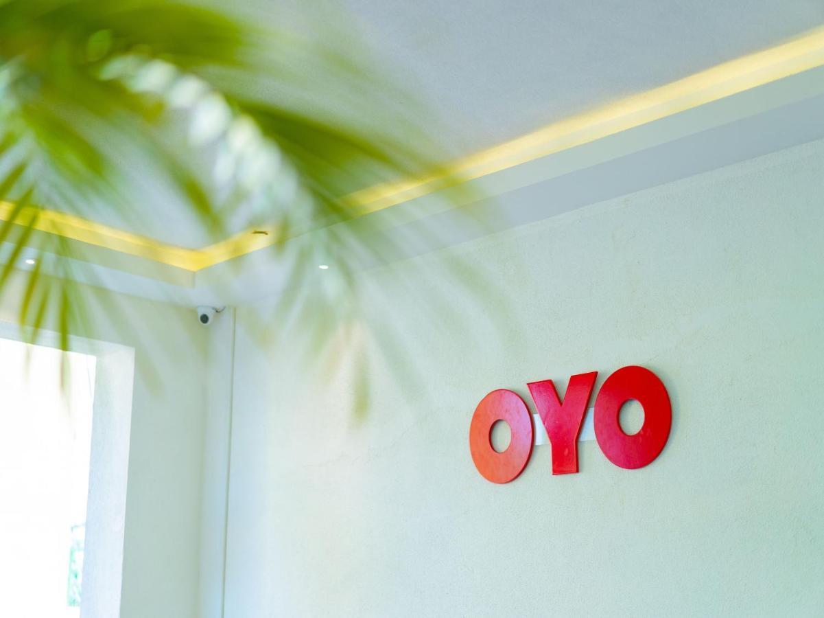 Oyo 72466 Hotel Yuvraj Shivpurī Екстериор снимка
